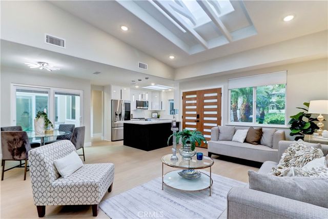 522 Calle Aragon B, Laguna Woods, CA 92637