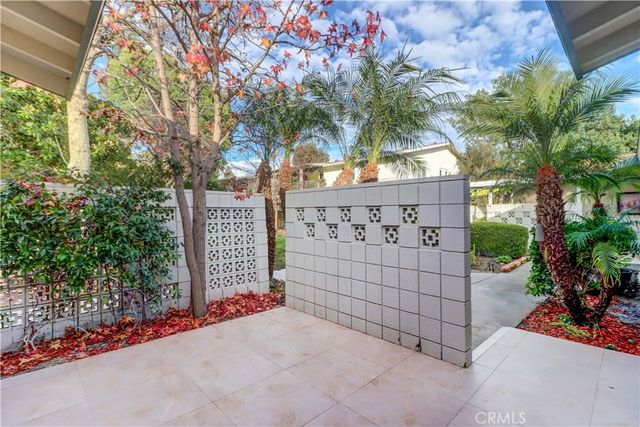 522 Calle Aragon B, Laguna Woods, CA 92637