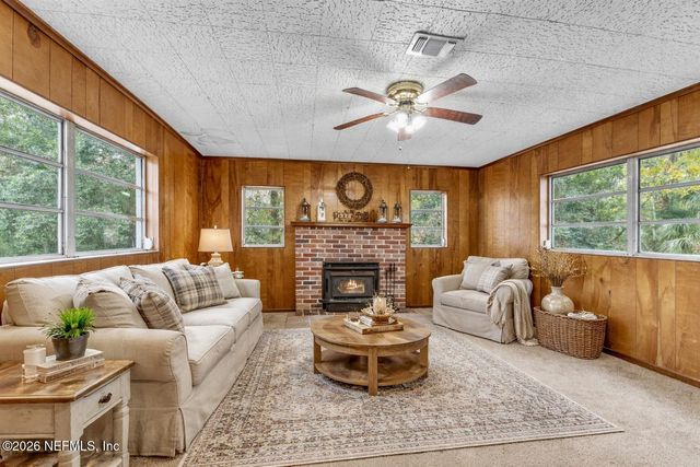 807 BROOKMONT Avenue E, Jacksonville, FL 32211