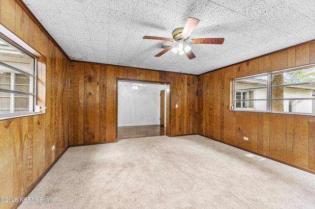 807 BROOKMONT Avenue E, Jacksonville, FL 32211