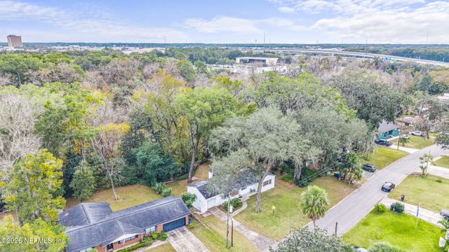 807 BROOKMONT Avenue E, Jacksonville, FL 32211