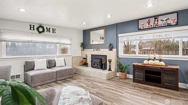 544 Simons Road, Monroe, WA 98272