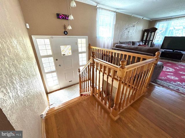 8519 BENTON AVE, Philadelphia, PA 19152