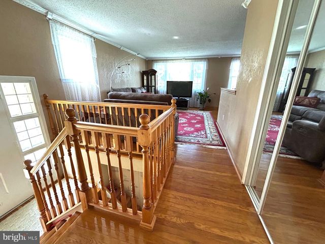 8519 BENTON AVE, Philadelphia, PA 19152