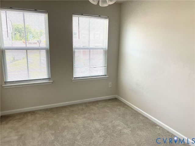 2210 PALM Ct, Sandston, VA 23150