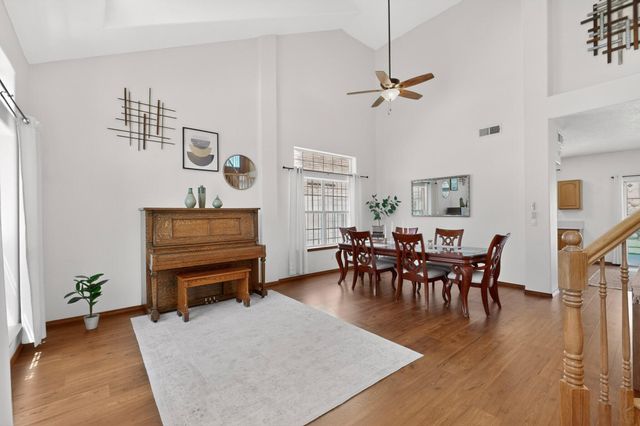 8720 Springhill Drive NW, Albuquerque, NM 87114