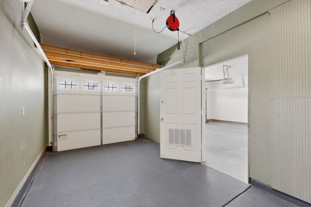 8720 Springhill Drive NW, Albuquerque, NM 87114