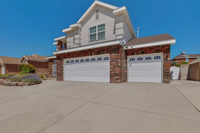 8720 Springhill Drive NW, Albuquerque, NM 87114