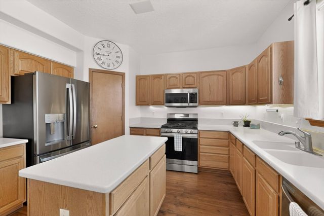 8720 Springhill Drive NW, Albuquerque, NM 87114