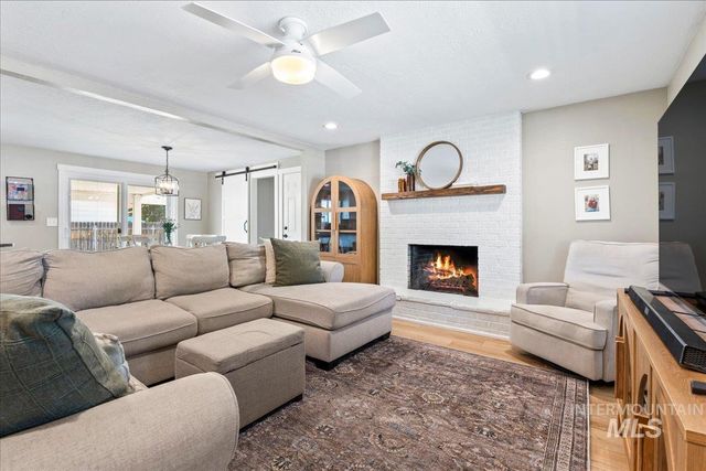3406 S Centennial Way, Boise, ID 83706