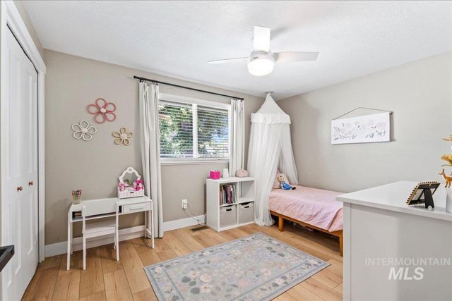 3406 S Centennial Way, Boise, ID 83706