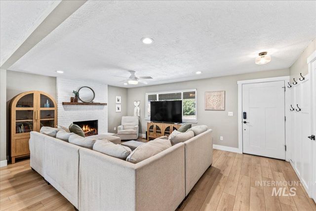 3406 S Centennial Way, Boise, ID 83706