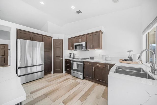 43889 Virginia Avenue, Indio, CA 92201