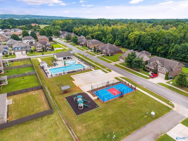 8308 Stillwater Circle, Huntsville, AL 35806