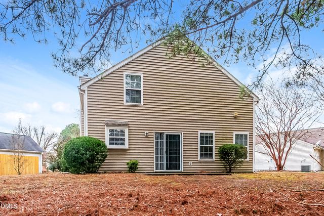 6 Cayman Court, Durham, NC 27703