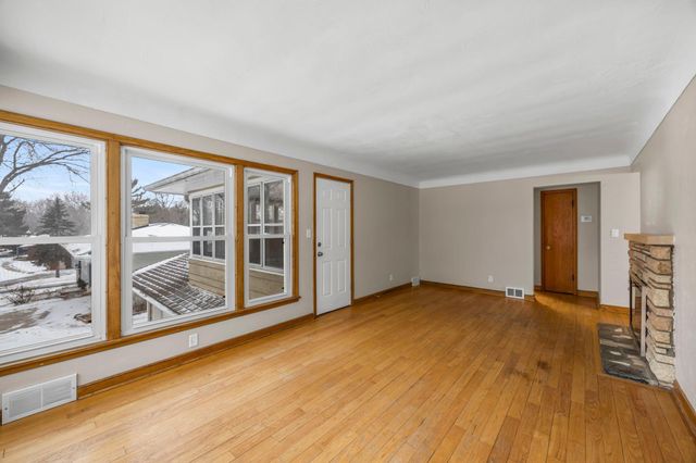 1171 Ingerson Road, Arden Hills, MN 55112