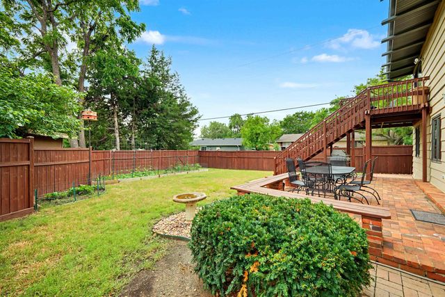 125 S Hilldale Rd, Salina, KS 67401