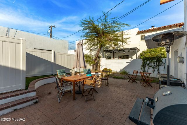 2321 E 6th Street, Tucson, AZ 85719