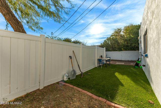 2321 E 6th Street, Tucson, AZ 85719