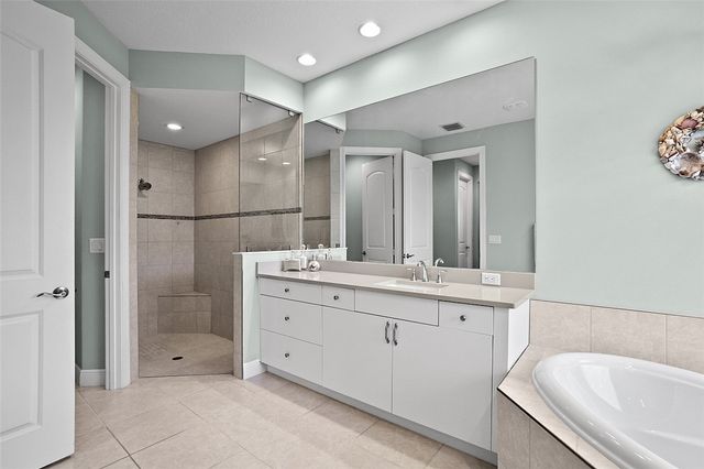 8280 Halbert Lane, Vero Beach, FL 32968