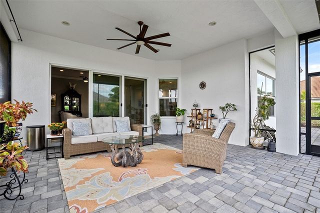 8280 Halbert Lane, Vero Beach, FL 32968