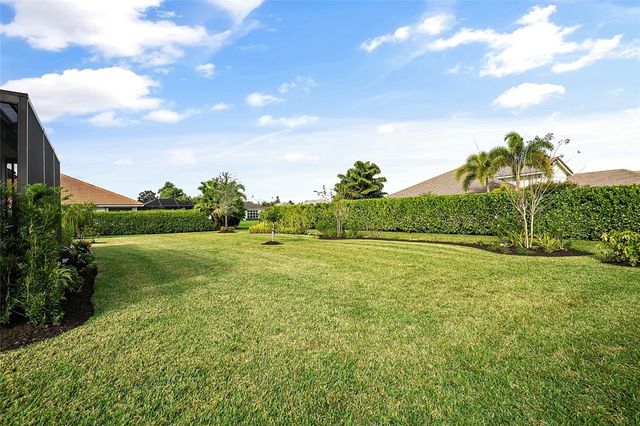 8280 Halbert Lane, Vero Beach, FL 32968