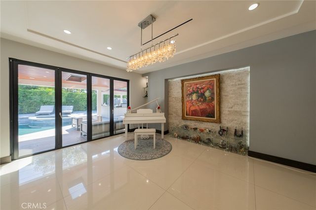 18720 San Fernando Mission, Porter Ranch, CA 91326