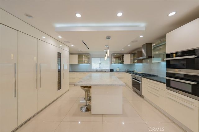 18720 San Fernando Mission, Porter Ranch, CA 91326