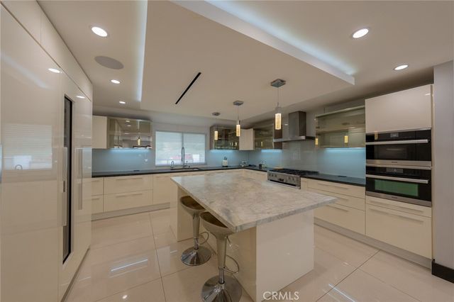 18720 San Fernando Mission, Porter Ranch, CA 91326