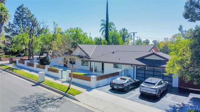 18720 San Fernando Mission, Porter Ranch, CA 91326