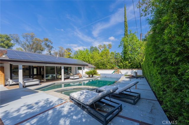 18720 San Fernando Mission, Porter Ranch, CA 91326