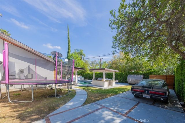 18720 San Fernando Mission, Porter Ranch, CA 91326