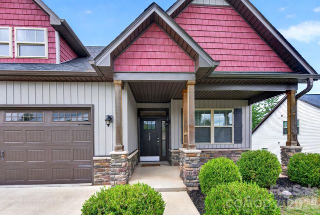 214 Water Leaf Drive, Weaverville, NC 28787