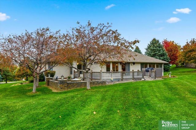 22231 Stoneybrook Drive, Council Bluffs, IA 51503