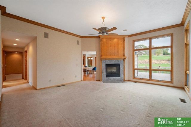 22231 Stoneybrook Drive, Council Bluffs, IA 51503