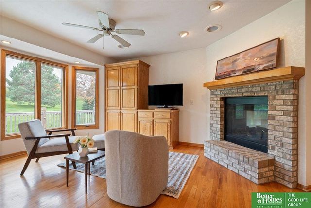 22231 Stoneybrook Drive, Council Bluffs, IA 51503