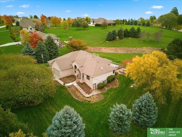 22231 Stoneybrook Drive, Council Bluffs, IA 51503