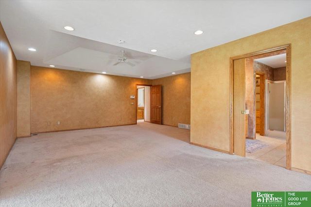 22231 Stoneybrook Drive, Council Bluffs, IA 51503