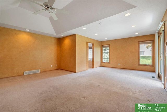 22231 Stoneybrook Drive, Council Bluffs, IA 51503