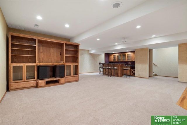 22231 Stoneybrook Drive, Council Bluffs, IA 51503