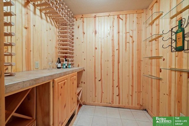 22231 Stoneybrook Drive, Council Bluffs, IA 51503