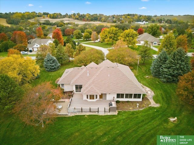 22231 Stoneybrook Drive, Council Bluffs, IA 51503