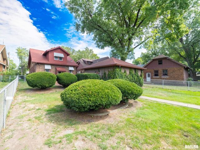 2409 N LINN Street, Peoria, IL 61604