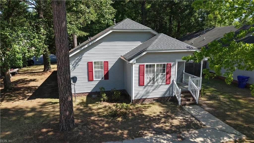 123 Mallard DR, Suffolk, VA 23434