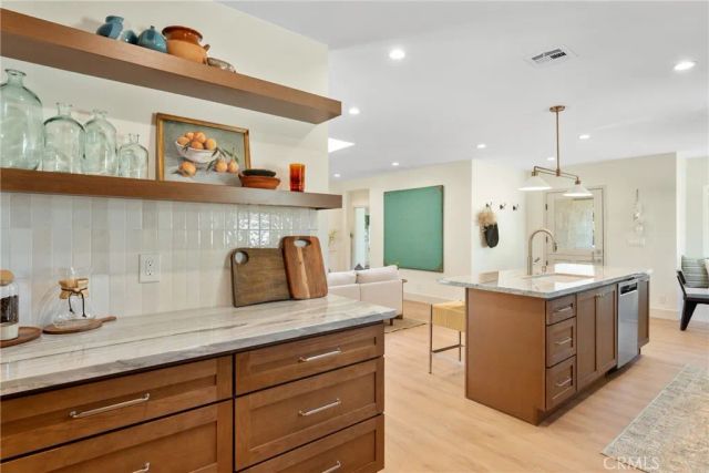 6448 E Los Arcos, Long Beach, CA 90815