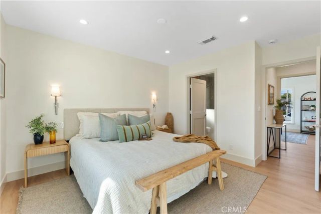 6448 E Los Arcos, Long Beach, CA 90815