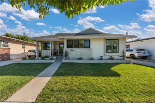 6448 E Los Arcos, Long Beach, CA 90815