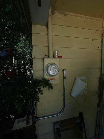 2221 North Kellett Avenue, Springfield, MO 65803