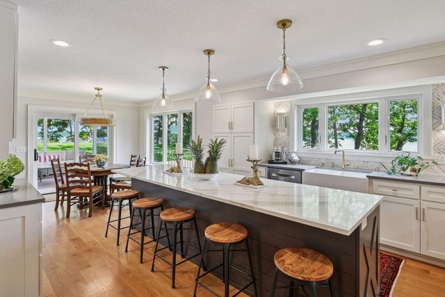 5112 S Lakeshore Drive, Independence, MN 55359