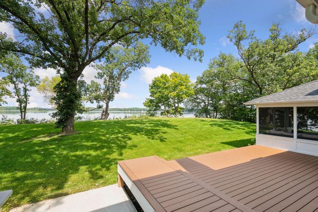 5112 S Lakeshore Drive, Independence, MN 55359